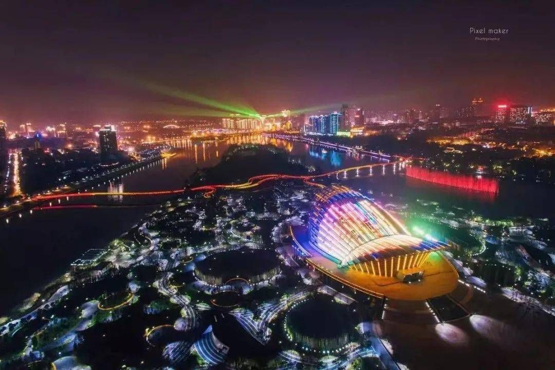 中国婺剧院——临三江交汇的燕尾洲