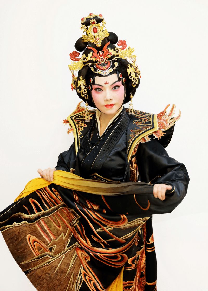 昆仑女