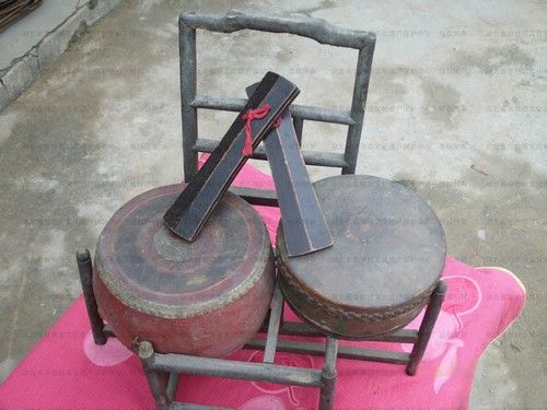 婺剧武场鼓板
