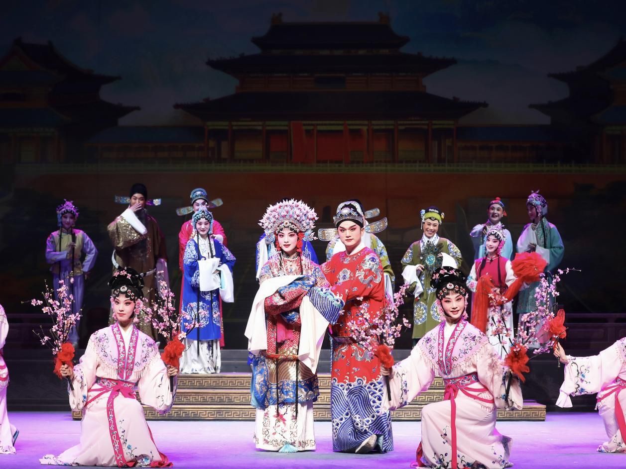 婺剧《二度梅》群场