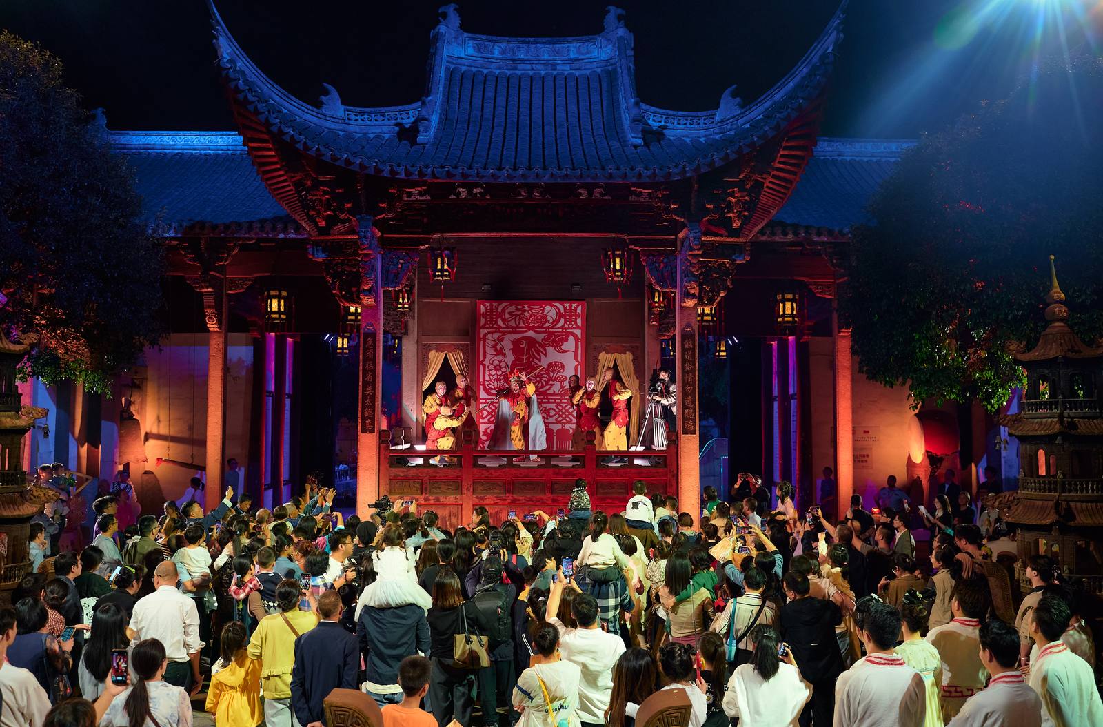 婺剧夜间古戏台实景演出