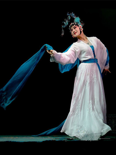 黄曼婷